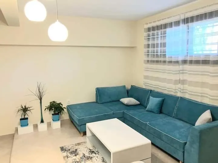 Anzhela Apartment Nea Roda